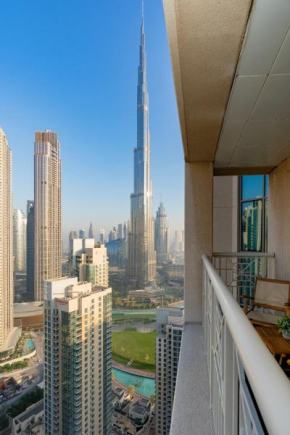 Luxury High Floor 1BR with Full Burj Khalifa View by Auberge